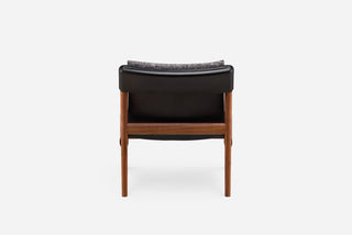 Sela Lounge Chair - Narrow Arms by De La Espada