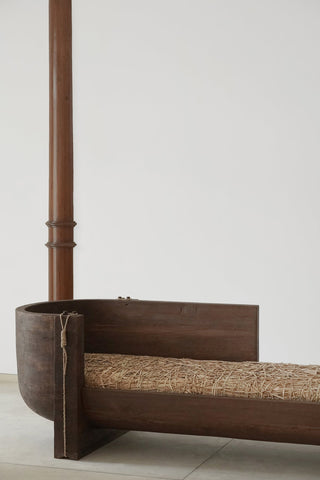 Ajanta Daybed by Aequō