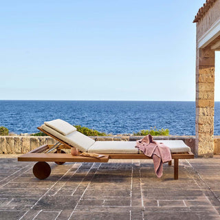 Lounge Chair Vis à Vis by Piergiorgio Cazzaniga