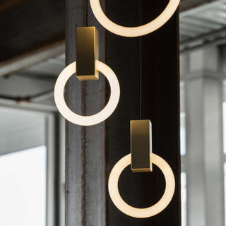 Suspension Halo Light 16 par Matthew McCormick